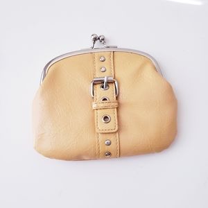 Vintage Small Yellow Coinpurse